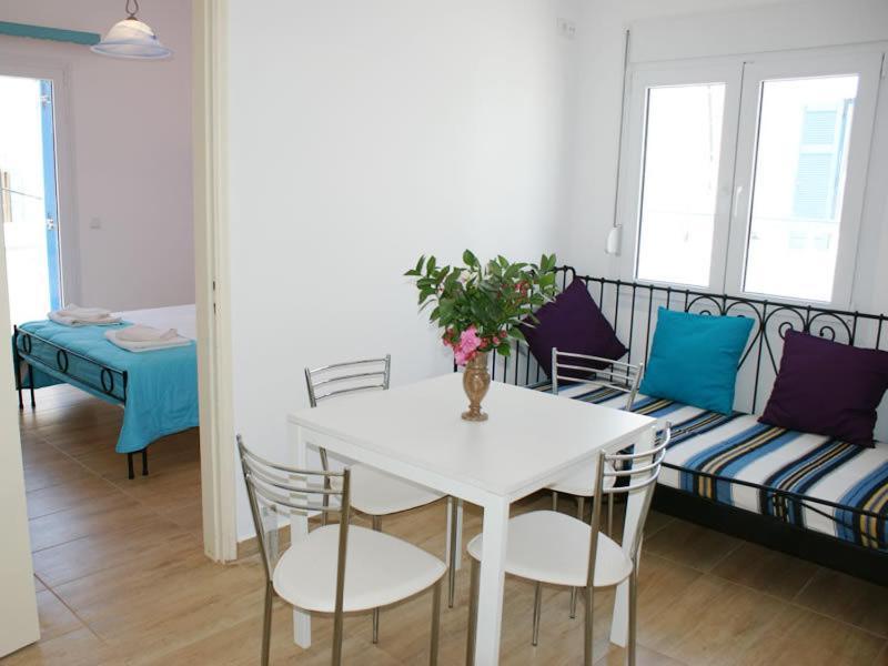 Pension Verykokkos Naxos City Rom bilde